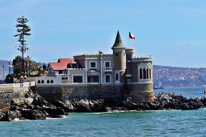 Private Day Tour: Concón, Viña del Mar & Valparaíso with Surfing, Horseback or Bike photo 2
