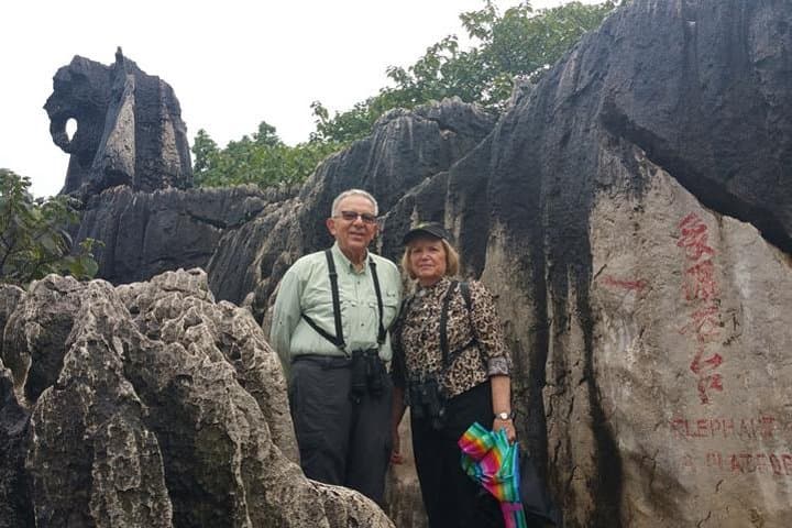Private Day Trip: Kunming Stone Forest & Jiuxiang Cave with Yiliang Roast Duck photo 2