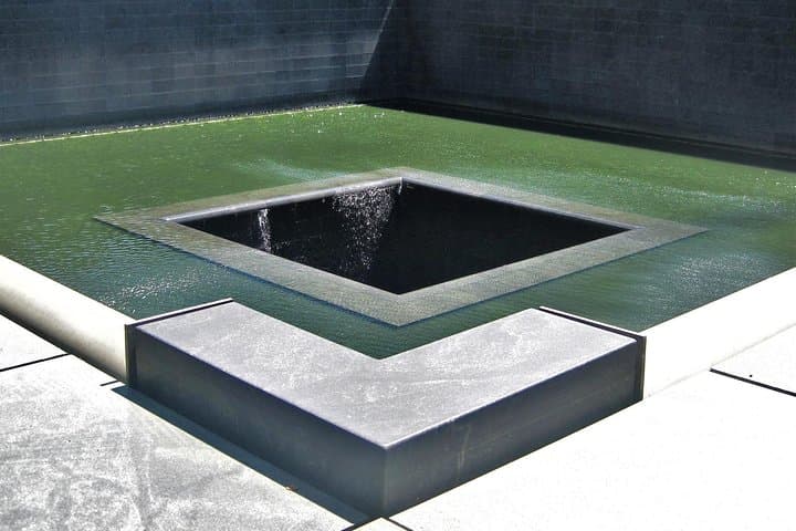 Lower Manhattan Walking Tour with Optional 9/11 Museum & Statue of Liberty Upgrade