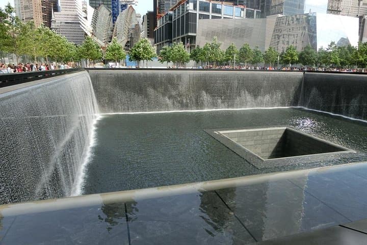 VIP Ground Zero 9/11 Memorial Walking Tour — Wall Street & Battery Park Highlights