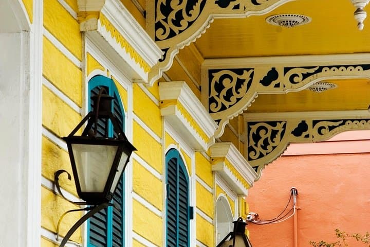 New Orleans City Tour — French Quarter, Garden District & Cemetery: 3-Hour Guided Bus Experience photo 2
