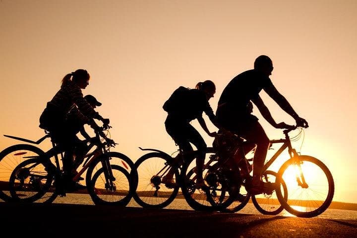 Rustic Agra Cycle Tour: Explore Agra’s Lanes, Markets & Local Life by Bike