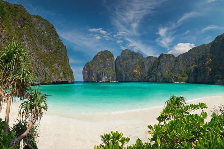 Full-Day Phi Phi Dive Trip from Phuket — 3 Dives at Koh Bida, Shark Point & Koh Doc Mai