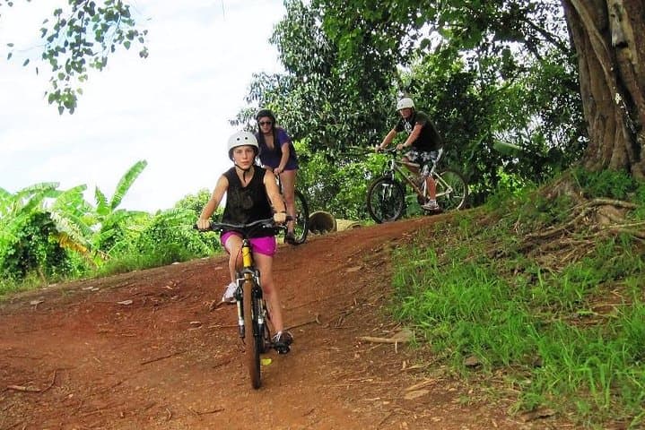 Overnight Chiang Dao & Mae Taeng Valley: 2-Day Guided Cycling Tour photo 5