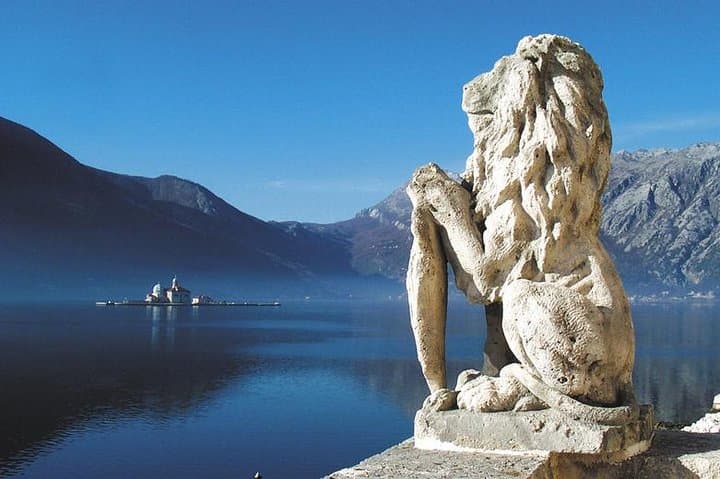 Pearls of Montenegro: Private Day Tour from Dubrovnik to Kotor and Perast