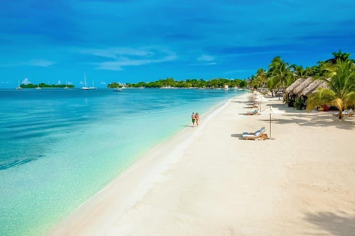 Experience Negril: Cliff Diving at Rick's Cafe and Beyond