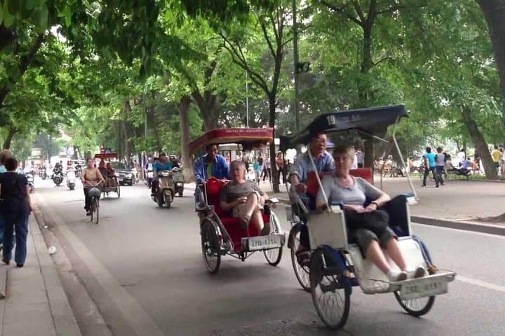 Hanoi Half-Day Highlights: Ho Chi Minh Mausoleum, Cyclo Ride & Hoa Lo Prison photo 3