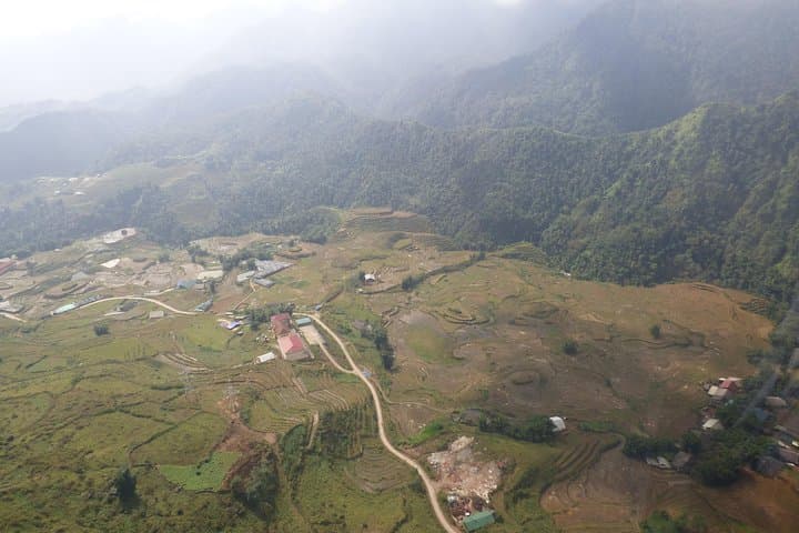 Overnight Train to Sapa: Trek Lao Chai & Ta Van Ethnic Villages photo 2