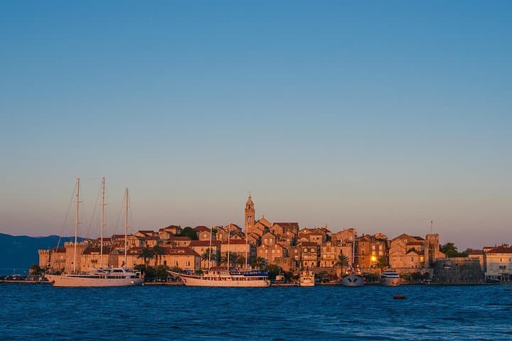 Korčula Day Trip from Dubrovnik: Wine, Walls and Island Streets