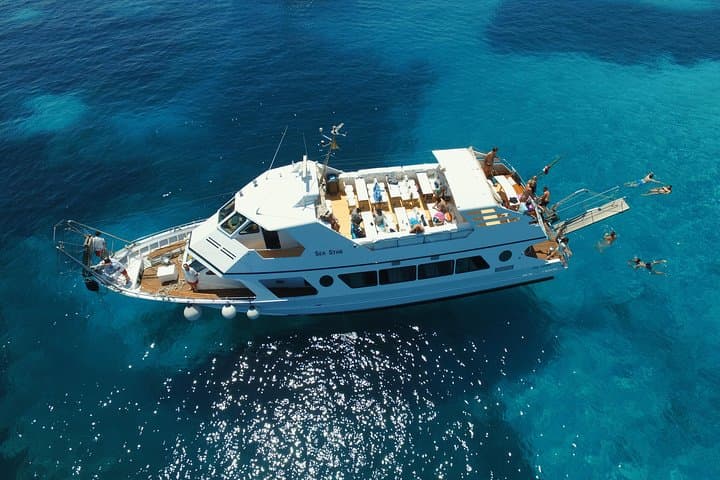 Explore La Maddalena Archipelago: Full-Day Boat Tour from Palau