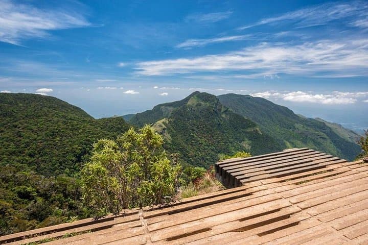 Misty Mountain Trails from Bentota: 2-Day Horton Plains & Nuwara Eliya Tour photo 2