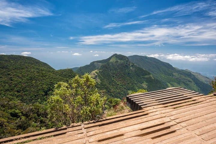 Tea, Mist and World's End: 2-Day Nuwara Eliya Escape from Negombo