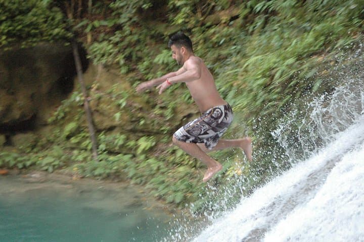 Bob Marley’s Nine Mile and Ocho Rios Blue Hole: A Day Trip from Montego Bay photo 2