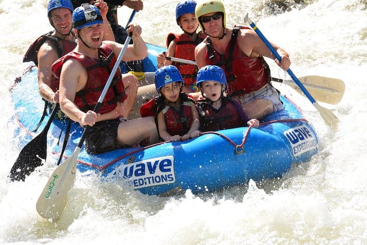 La Fortuna Arenal Zipline and Class II–III Rafting Day Trip