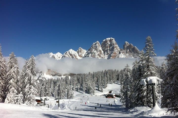 Ski Tour Cortina d'Ampezzo — Guided Run on Faloria & Cristallo