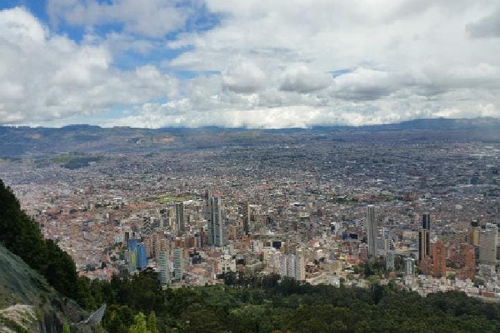 Monserrate Express: Private Skip-the-Line Summit Tour in Bogotá photo 3