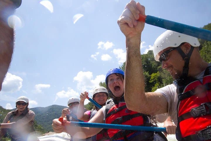 Lower New River Whitewater Rafting: Class I–V Rapids in New River Gorge photo 4