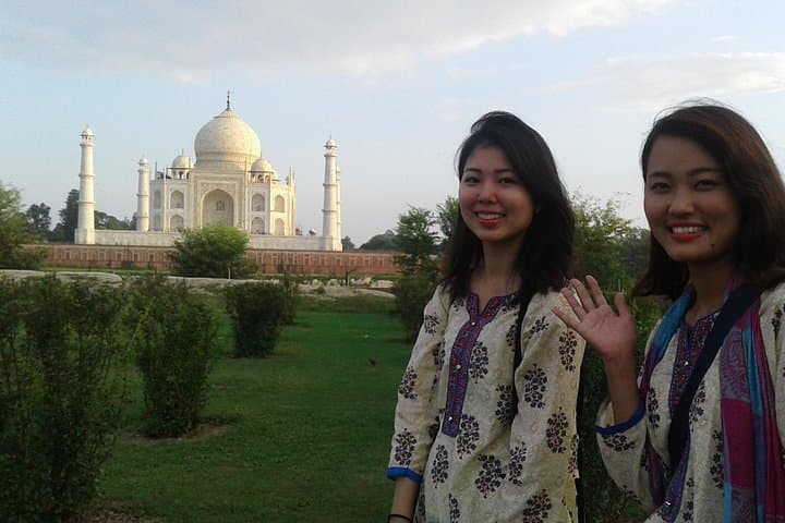 Private Sunrise & Sunset Taj Mahal Tour — Agra City Highlights photo 2