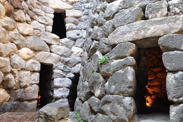 Barumini UNESCO & Giara di Gesturi Day Tour from Cagliari