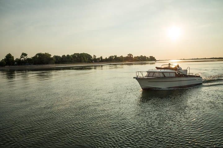 Half-Day Private Cruise to Murano and Torcello — Glass, History & Lagoon Views photo 1