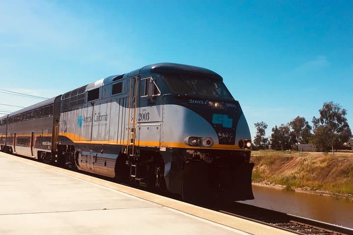 Yosemite by Train: Glacier Point & Yosemite Valley Tour from San Francisco