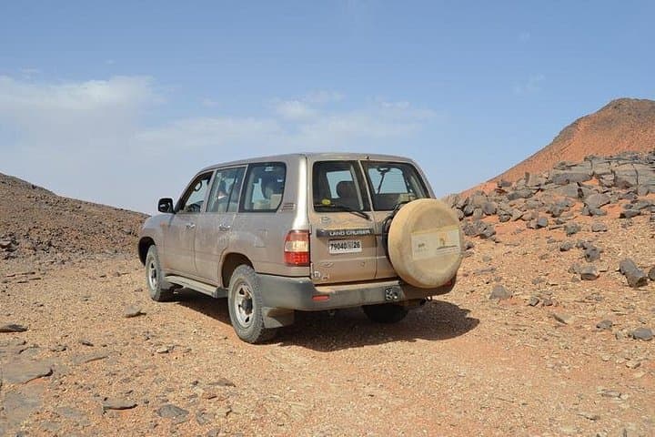 Zagora Desert & Draa Valley Day Trip from Ouarzazate — Tinfou Dunes and Tamnougalt photo 2