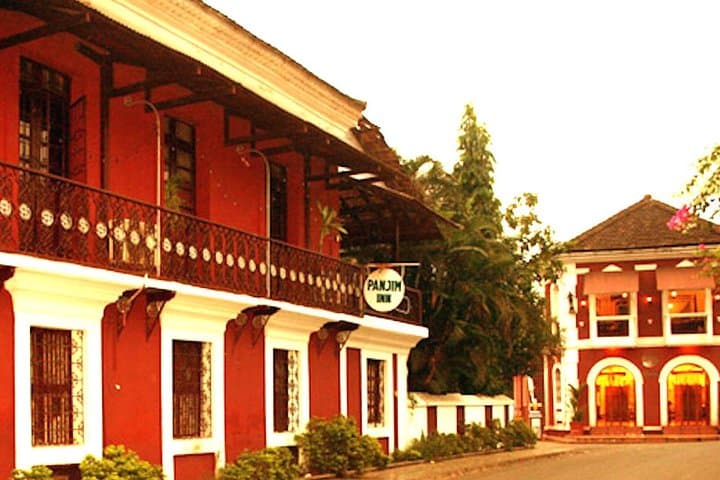 Panaji Heritage Walk: Fontainhas & Mandovi Riverfront Guided Tour photo 3