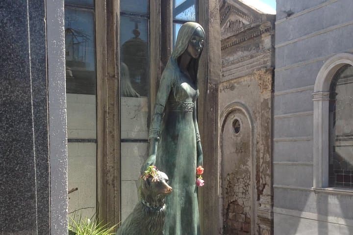 Private Buenos Aires City Tour: History, Tango & Recoleta Cemetery