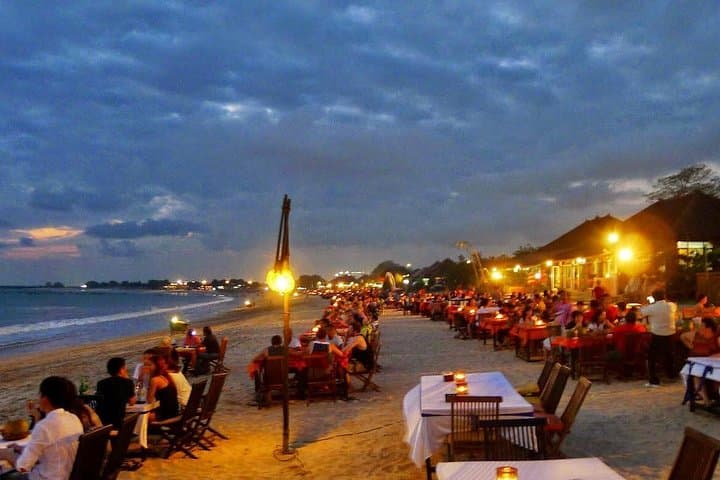 South Bali Full-Day: Tanjung Benoa Watersports, Uluwatu Sunset & Jimbaran BBQ photo 3