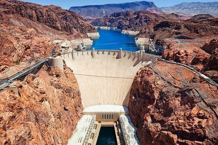 Private SUV Transfer to Hoover Dam from Las Vegas — 3.5-Hour Roundtrip