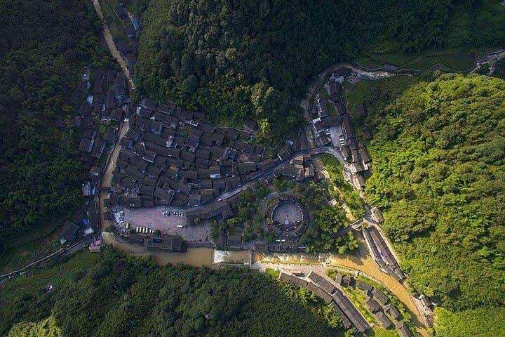 Scenic Private Transfer: Zhangjiajie to Fenghuang with Aizhai Bridge Stop photo 2