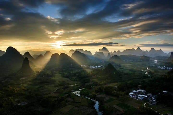 Sunset on Cuiping Hill: Yangshuo Half-or-Full-Day Private Tour