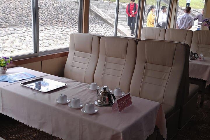 Li River Cruise Guilin to Yangshuo: 1-Day Private Boat Tour photo 2