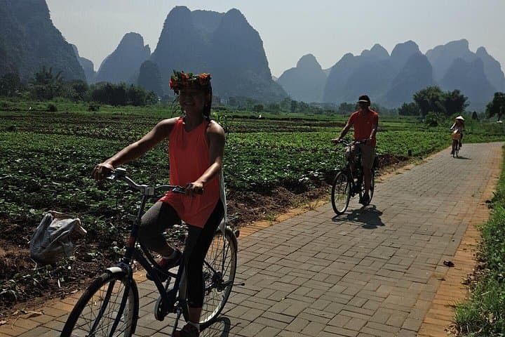 Yangshuo Cycling & Xingping Li River Hike: 1-Day Private Tour from Guilin
