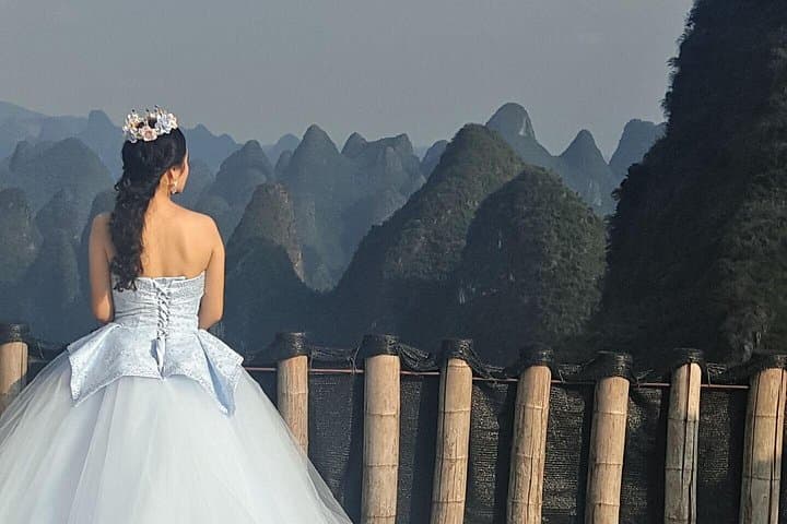 Yangshuo Xianggong Hill & Longji Rice Terraces: Private Day Tour from Guilin