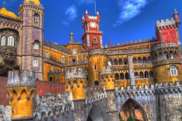 Private Sintra and Cascais Day Tour from Lisbon: Pena Palace, Quinta da Regaleira & Atlantic Coast photo 4