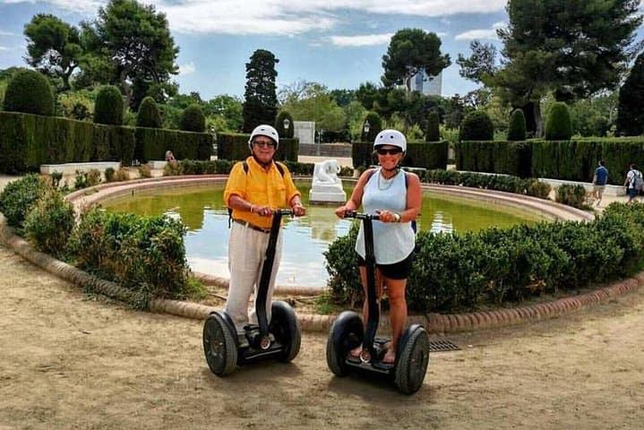 Barcelona Night Segway Tour — 2‑Hour Private Coastal & Old Port Ride photo 1