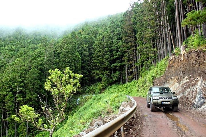 São Miguel 4x4 Private Tour: Explore Volcanoes, Lagoons & Coastal Roads photo 2