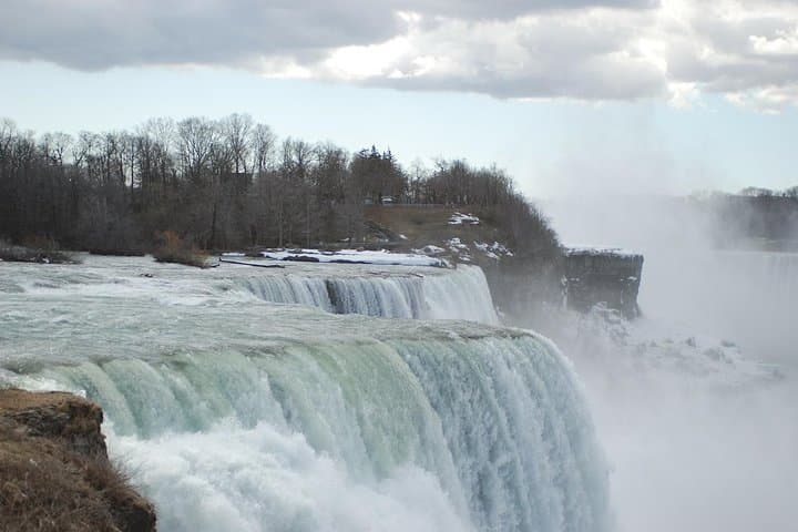 Private Niagara Falls Day Tour from Toronto — Customizable Guided Visit