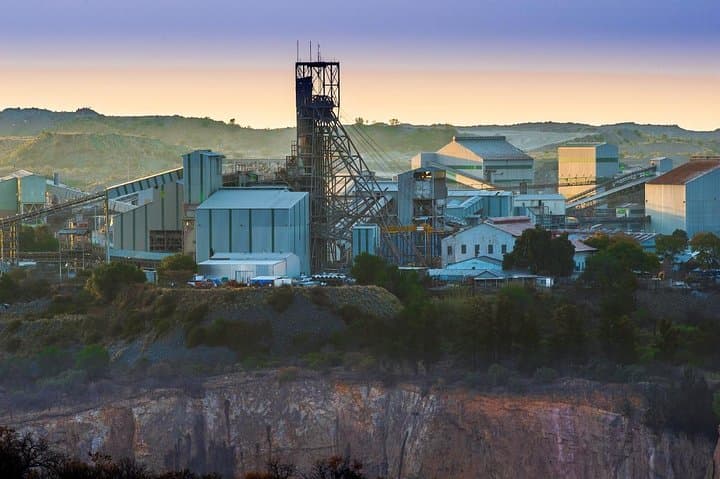 Inside Cullinan: Underground Diamond Mine Tour Near Pretoria photo 2