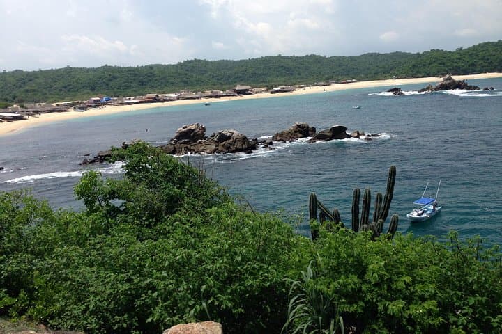 Snorkeling San Agustin Beach: Coastal Communities & Marine Life Tour from Puerto Escondido