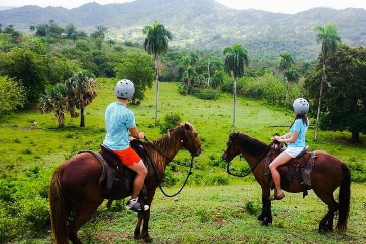 Ride N Zip Adventure: Amber Cove Zipline and Horseback Shore Excursion photo 2