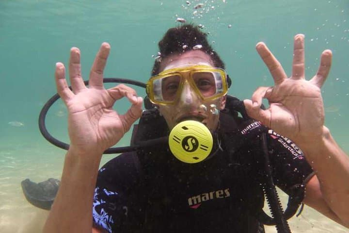 Scuba Diving Baptism in Costa Teguise — Beginner Dives on Lanzarote's Shallow Reefs