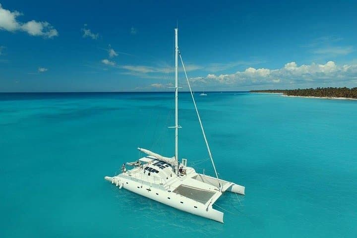 Catalina Island Snorkeling Catamaran Cruise from Bayahibe photo 2