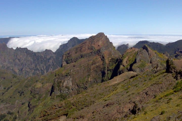 Madeira East Private Tour: Balcões Walk, Pico do Arieiro & Santana A-Frame Houses photo 2