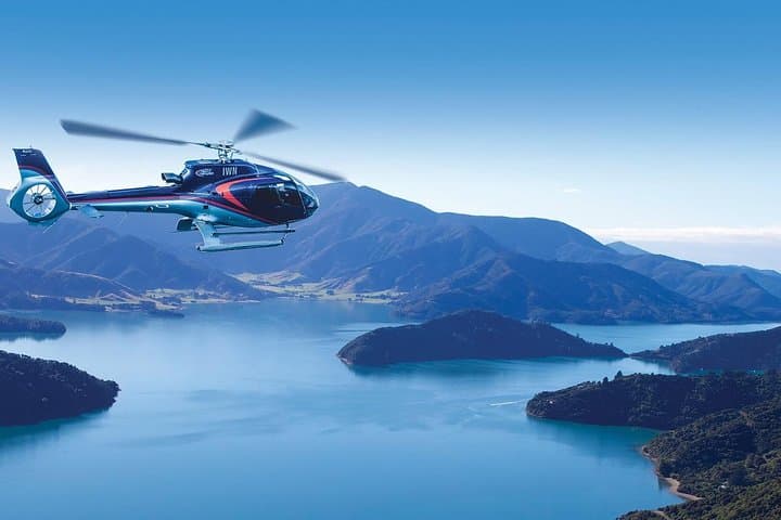 Heli Lunch at Bay of Many Coves: Marlborough Sounds Scenic Flight from Wellington photo 2