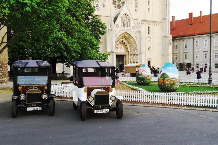 Zagreb Electric Model T Tour: 75-Minute Upper & Lower Town Sightseeing photo 2