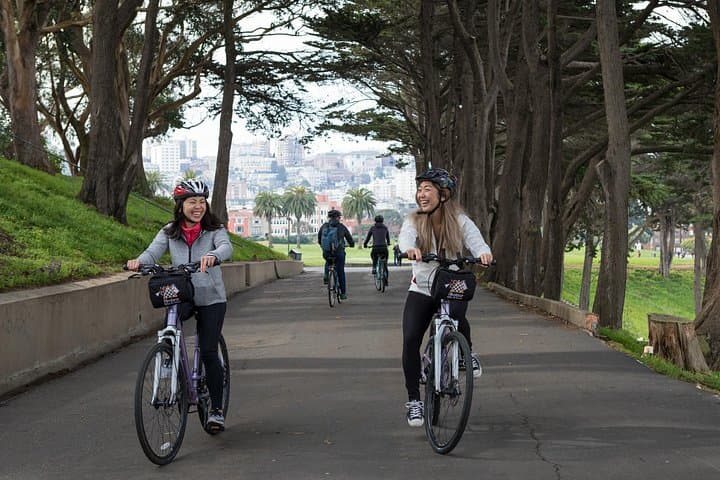 24-Hour Bike Rental in San Francisco: Self-Guided Golden Gate & Sausalito Rides photo 1