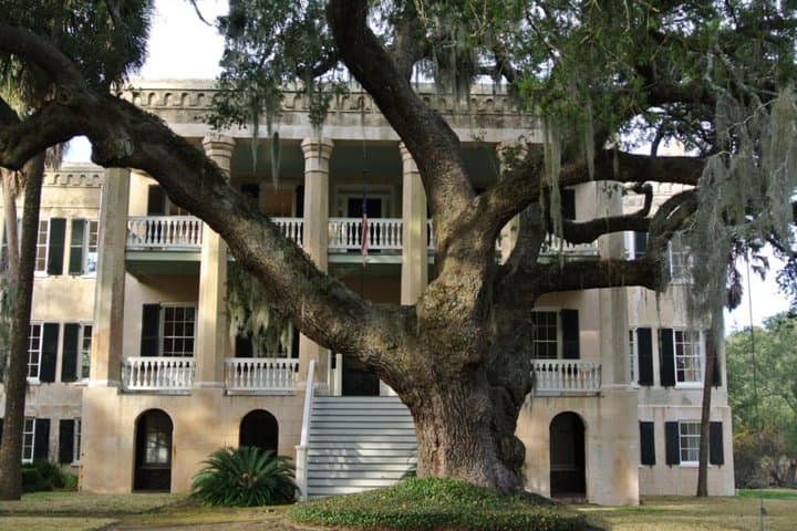 Beaufort History and Film Location Minibus Tour