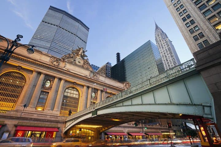 Midtown Art Deco Walking Tour: Chrysler, Rockefeller & Grand Central Highlights